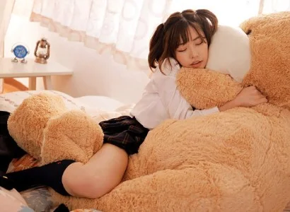 Trời mưa rất to làm tôi không muốn rời khỏi nơi này